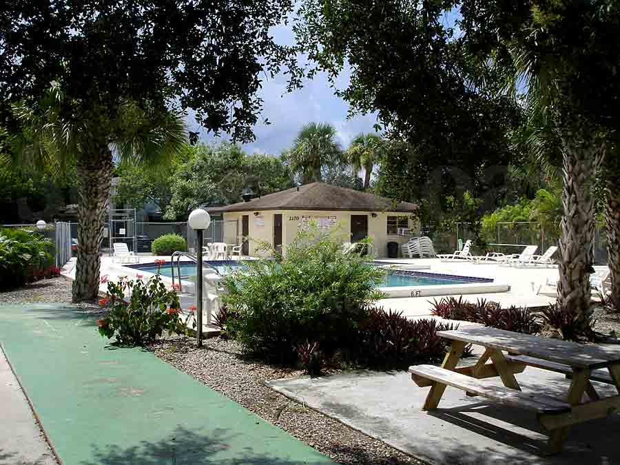 Courtyards Community Pool and Shuffle Board